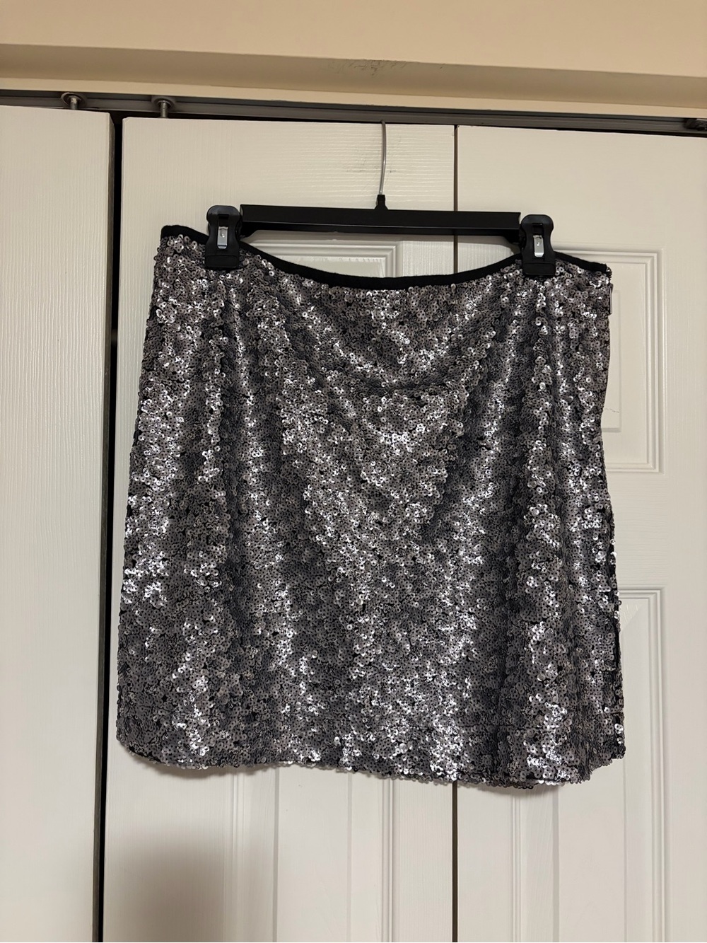 Sanctuary Silver Sequin Mini Skirt